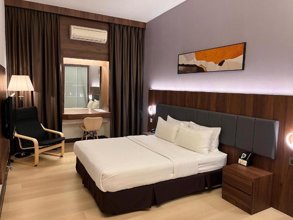 The Landmark Hotel Batu Pahat Exterior foto
