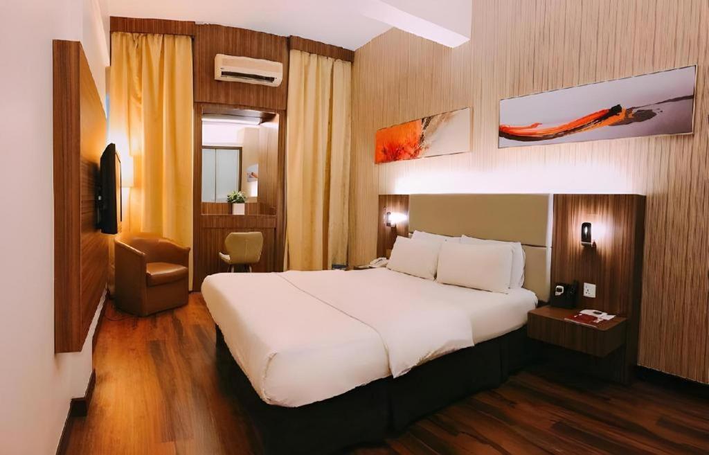 The Landmark Hotel Batu Pahat Exterior foto